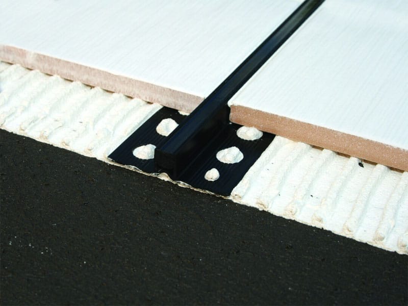 Genesis PVC Movement Joint Dark Grey 10mm (2.5m) - Image 2